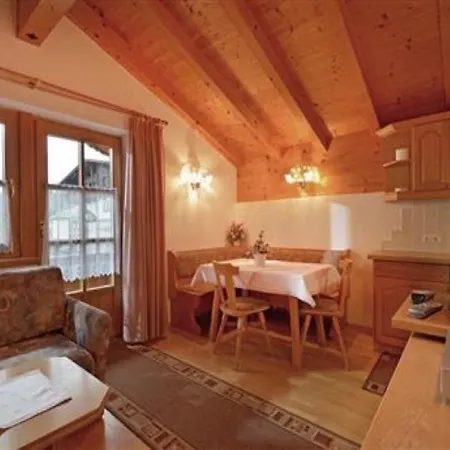 Haus Ager Apartament *